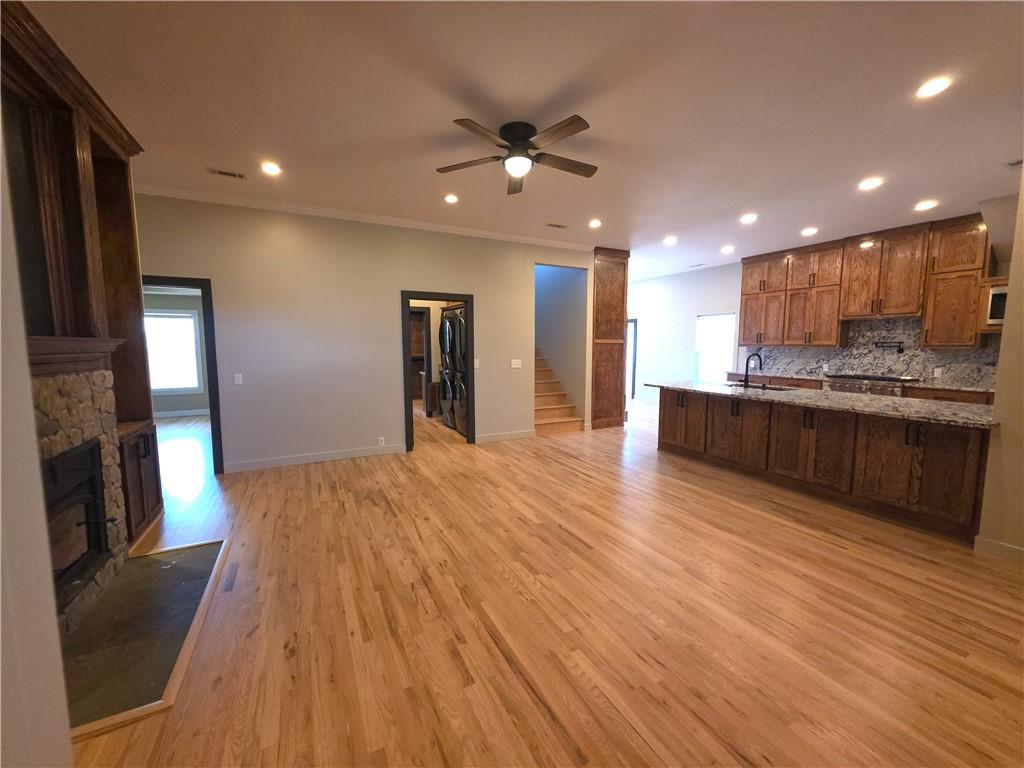 407 Old Forge Drive — photo 3