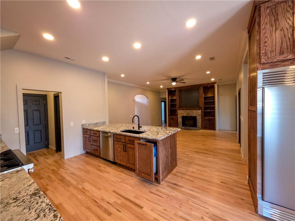 407 Old Forge Drive — photo 7