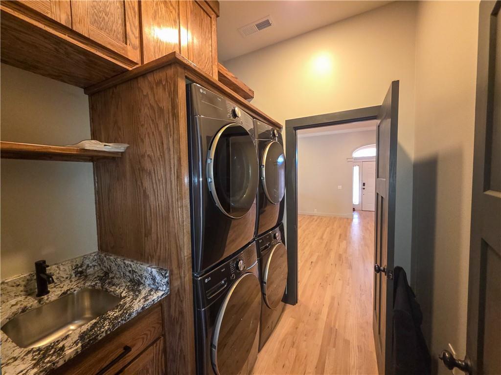 407 Old Forge Drive — photo 23